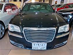 کرایسلەر 300